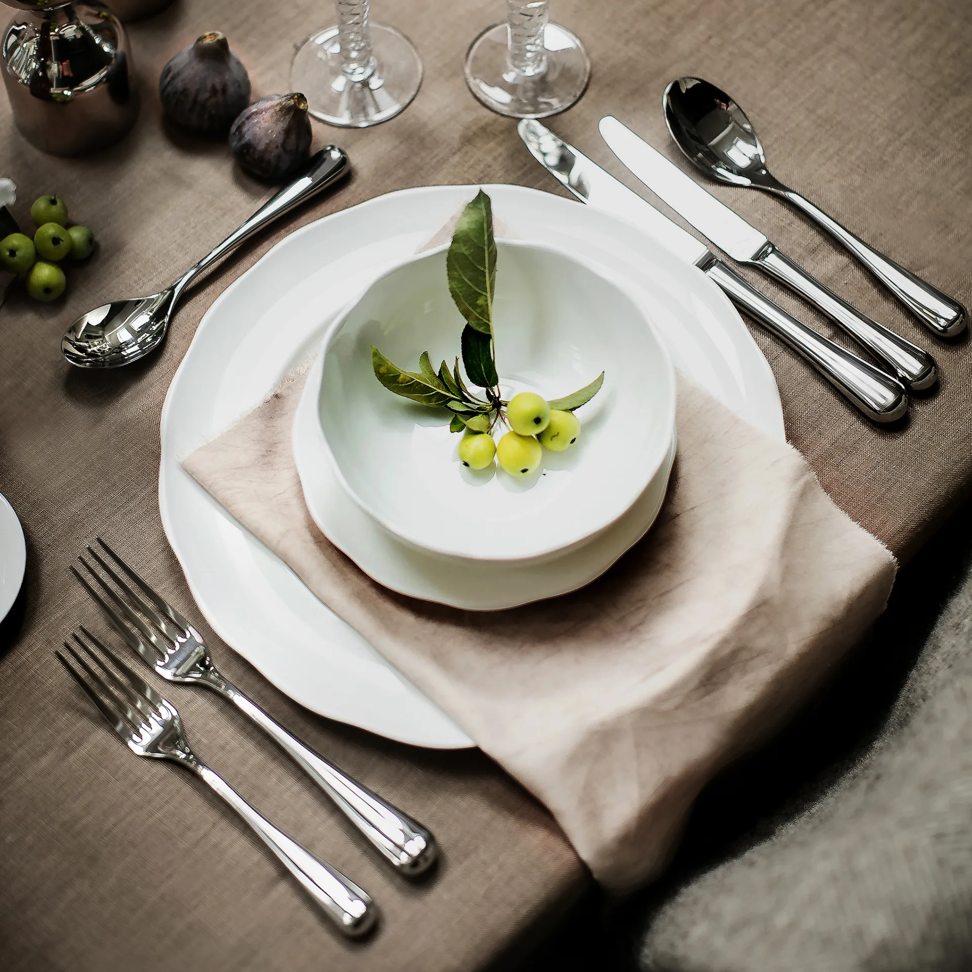 Radford Air dinner knife, 不锈钢 Robert Welch