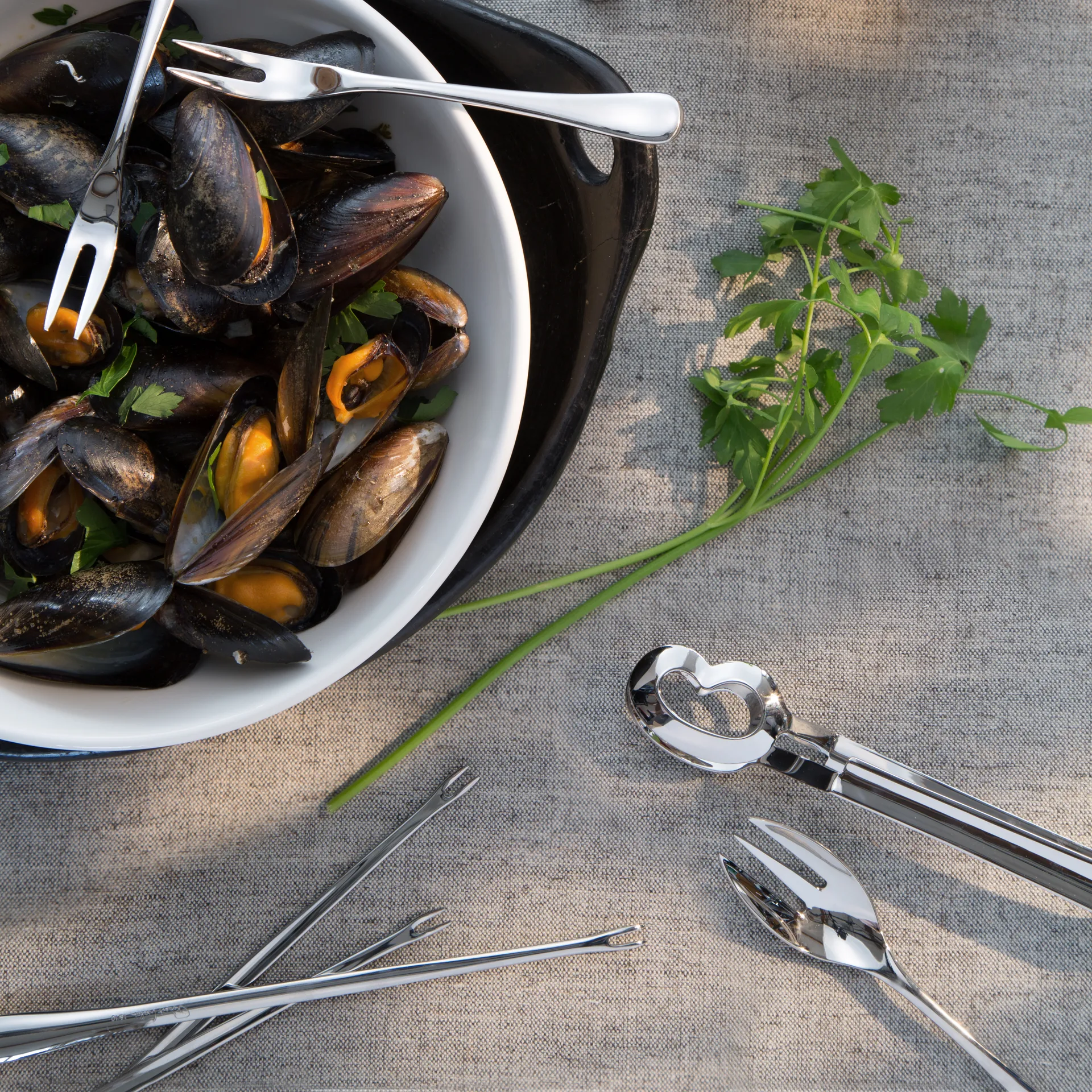 Radford snail tongs mirror, 不锈钢 Robert Welch