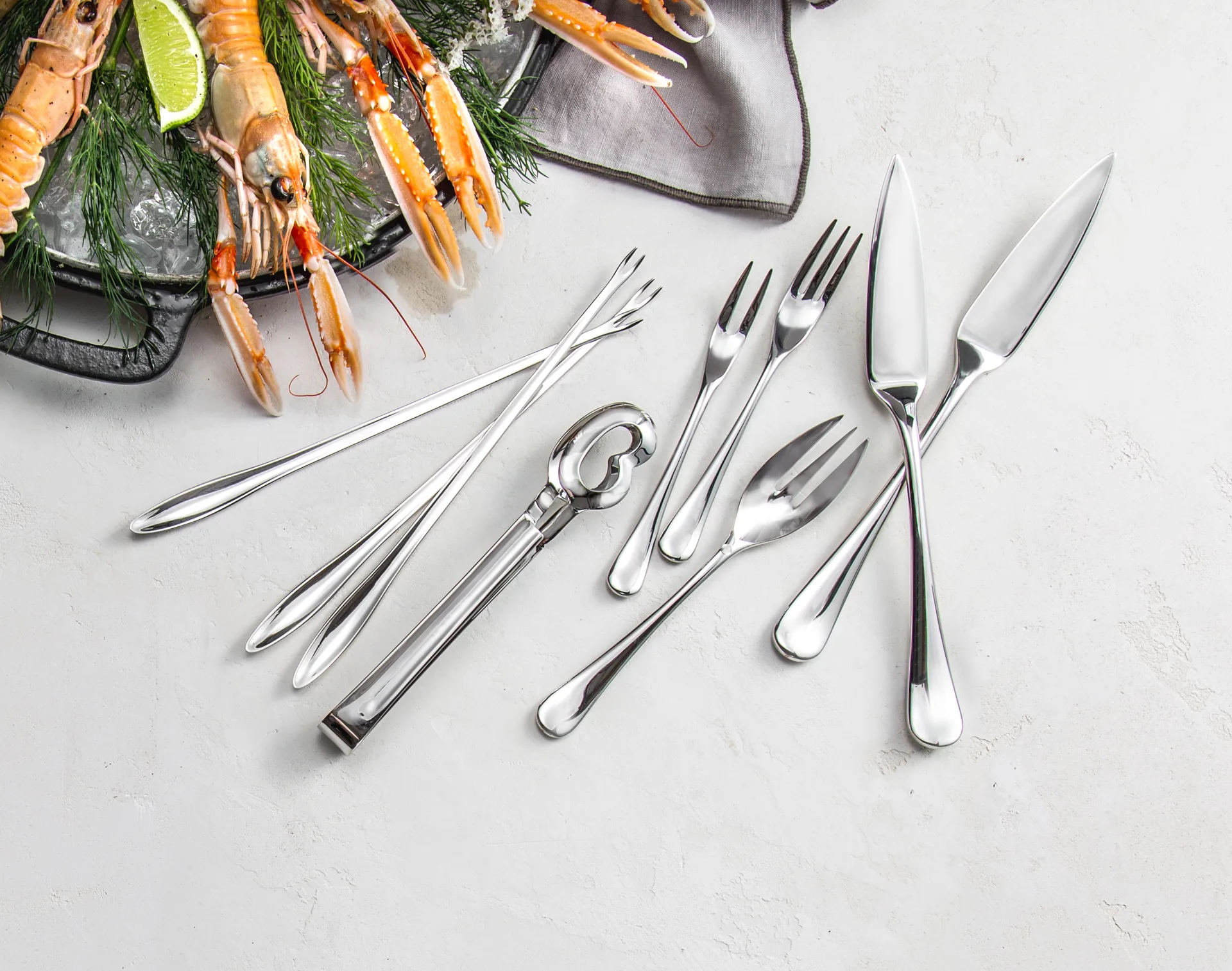 Radford snail tongs mirror, 不锈钢 Robert Welch