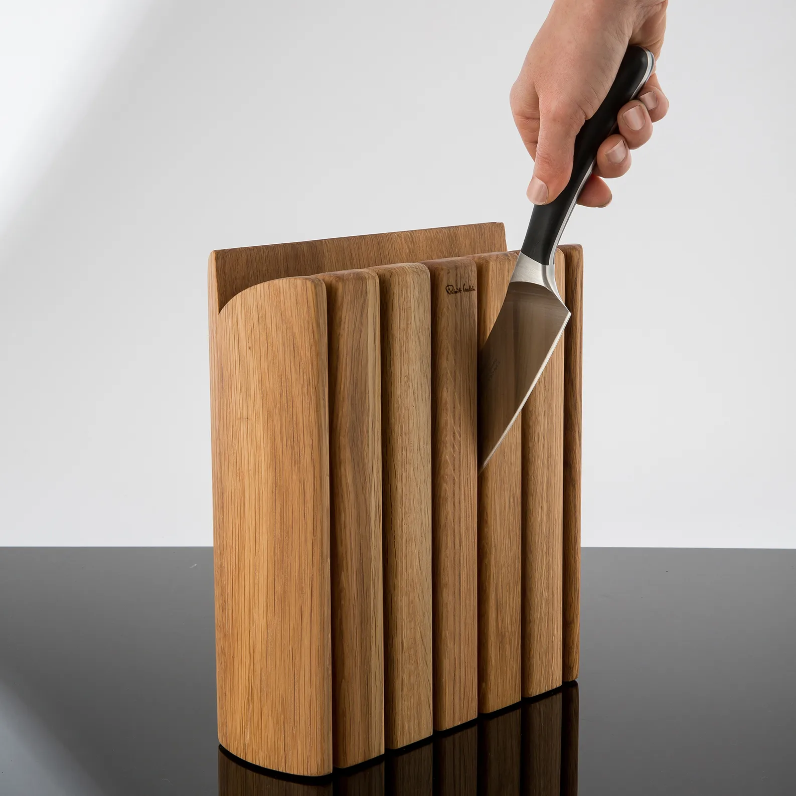 Signature Book Oak 刀架套装7件, 橡木 Robert Welch