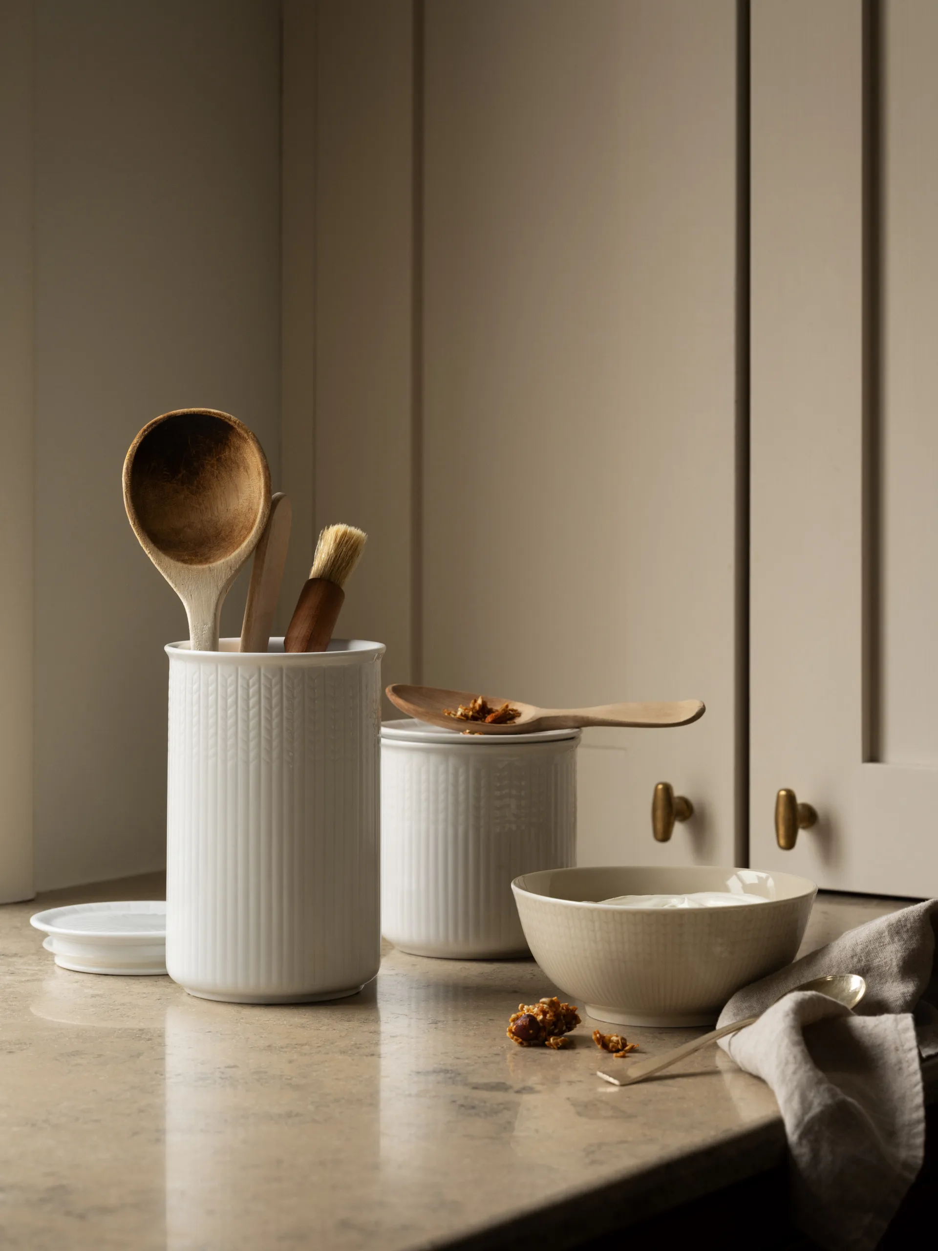 Swedish Grace 储物罐 M 0.8 L, Snö Rörstrand