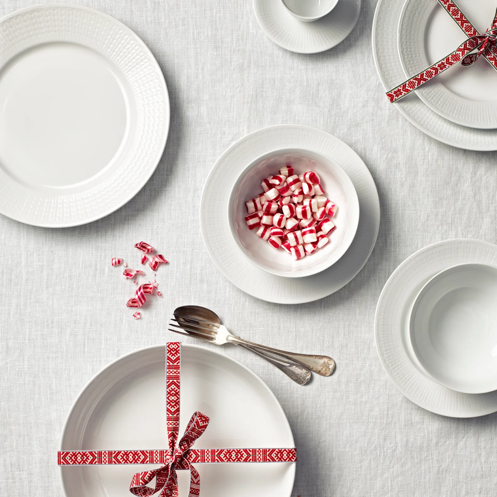 Swedish Grace side 盘子 17 cm, 六件套装 snow (白色),  Rörstrand