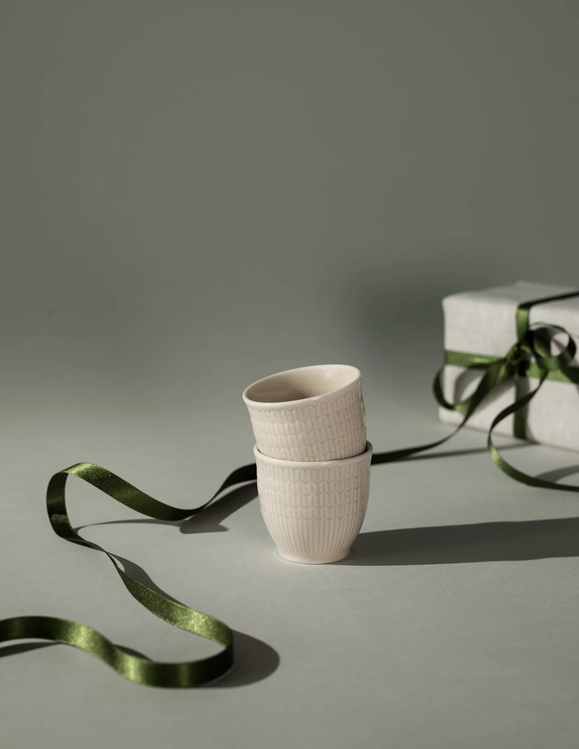 Swedish Grace 瑞式优雅 纯色经典 蛋杯 两件套装, 燕麦色 Rörstrand