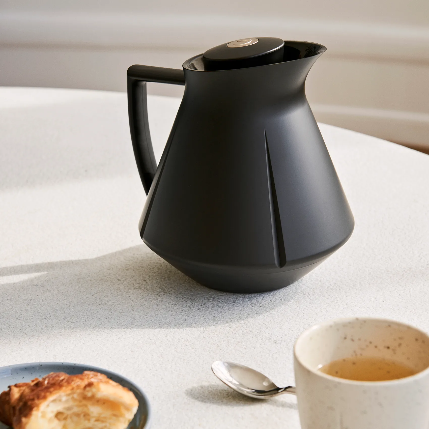 Grand Cru tea thermos 1 l, 黑色 Rosendahl