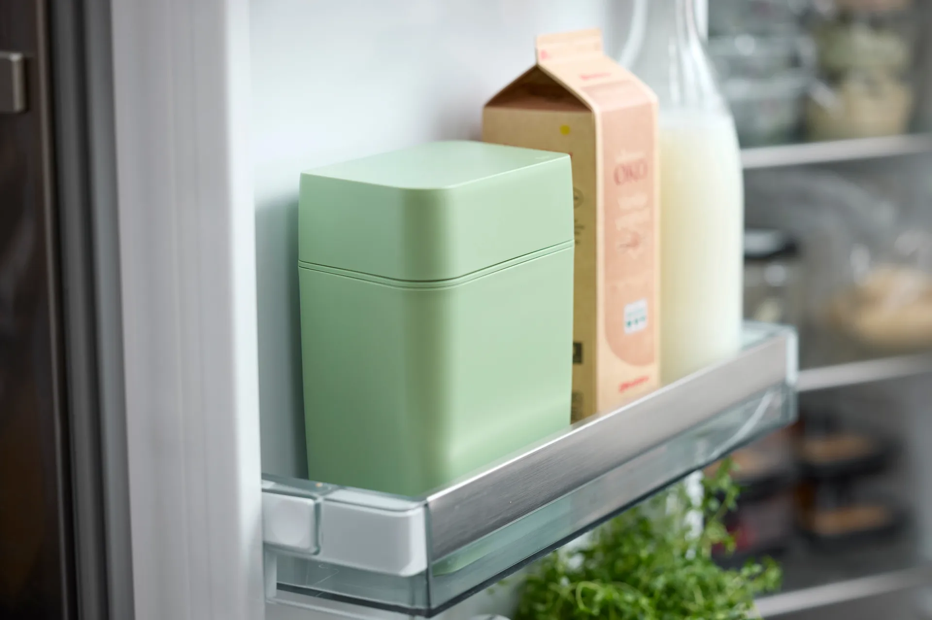 Classic cheese box incl cheese slicer 16.5x10x19 cm, Misty 绿色 Rosti