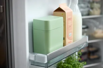 Classic cheese box incl cheese slicer 16.5x10x19 cm - Misty 绿色 - Rosti