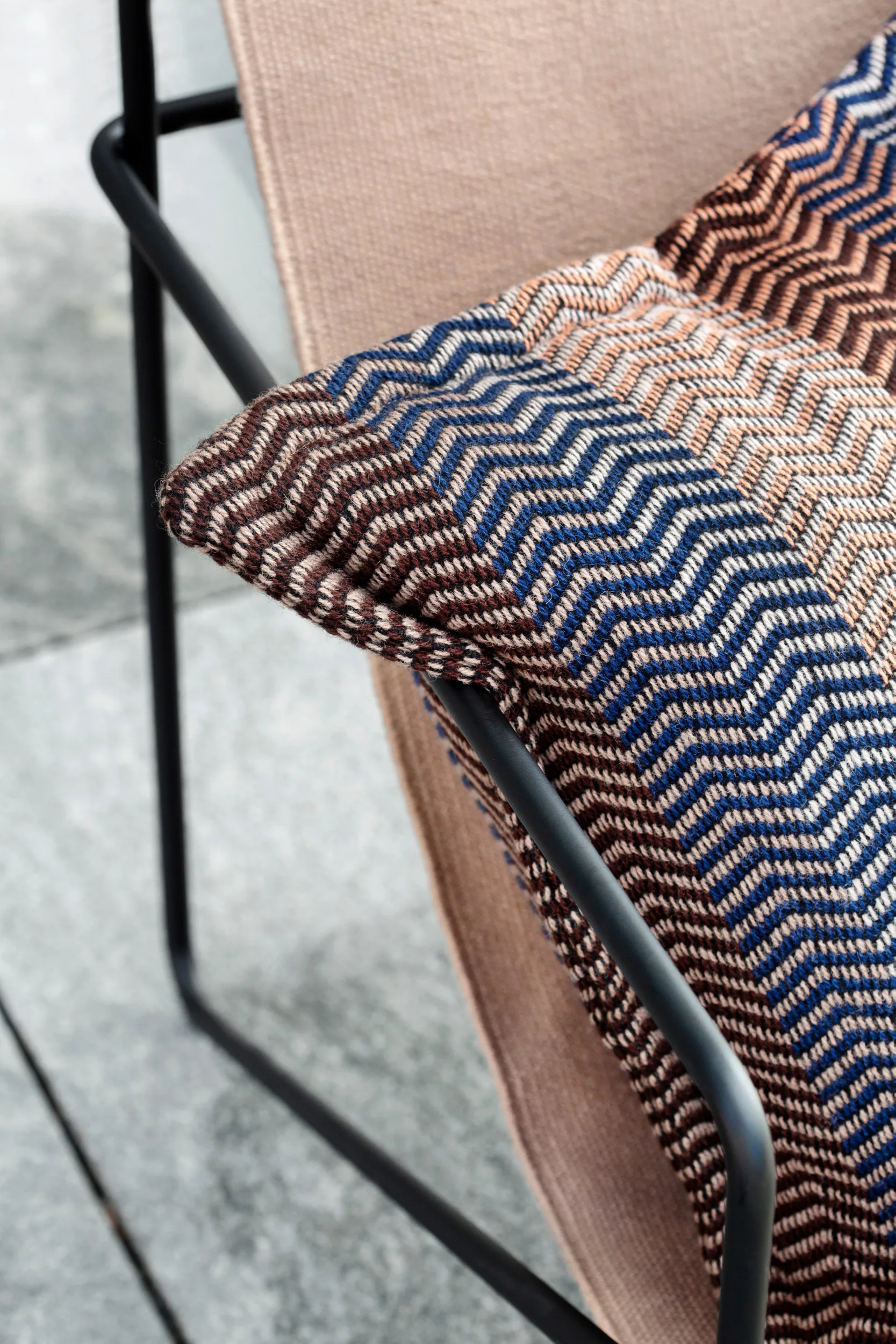 Fri 靠枕|靠垫 60x60 cm, By the fire Røros Tweed