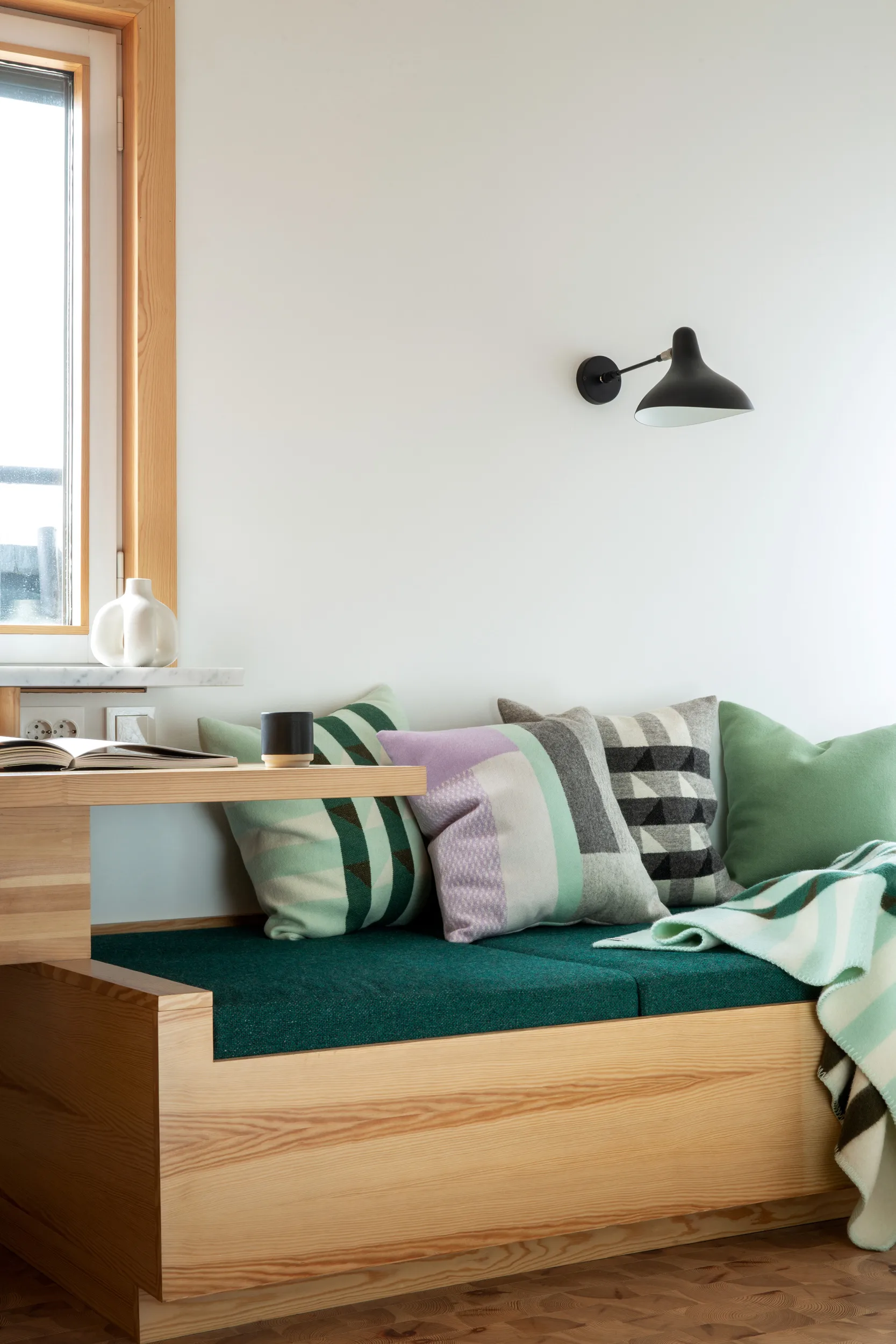 Kvam 格纹 羊羔毛毯子 135x200 cm, 绿色 Røros Tweed