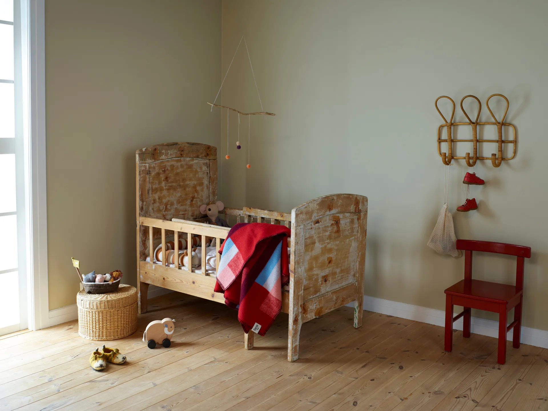 Mikkel 迈克尔彩色羊羔毛毯子 135x200 cm, 红色 Røros Tweed