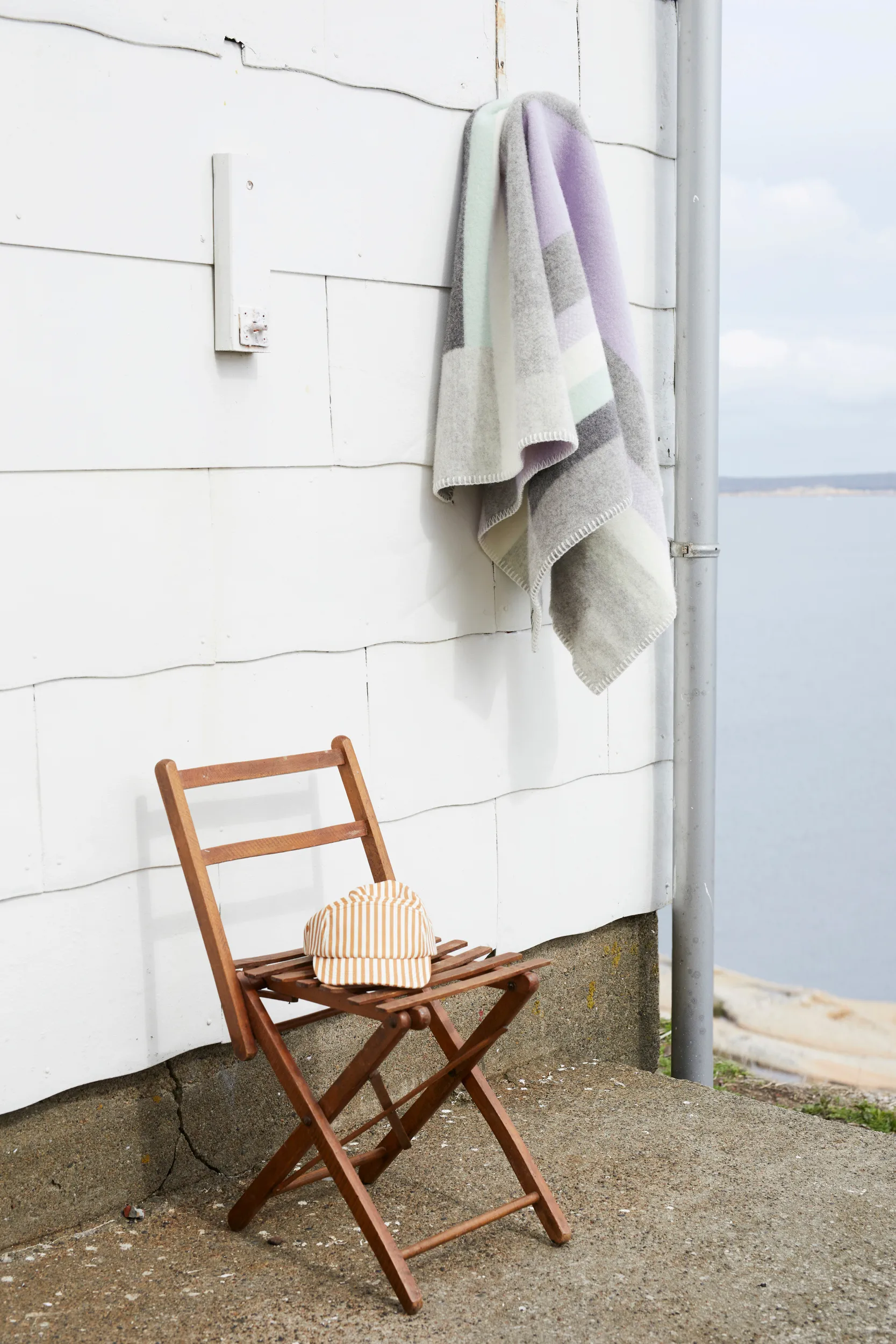 Mikkel 毛毯 135x200cm, 灰色 Røros Tweed