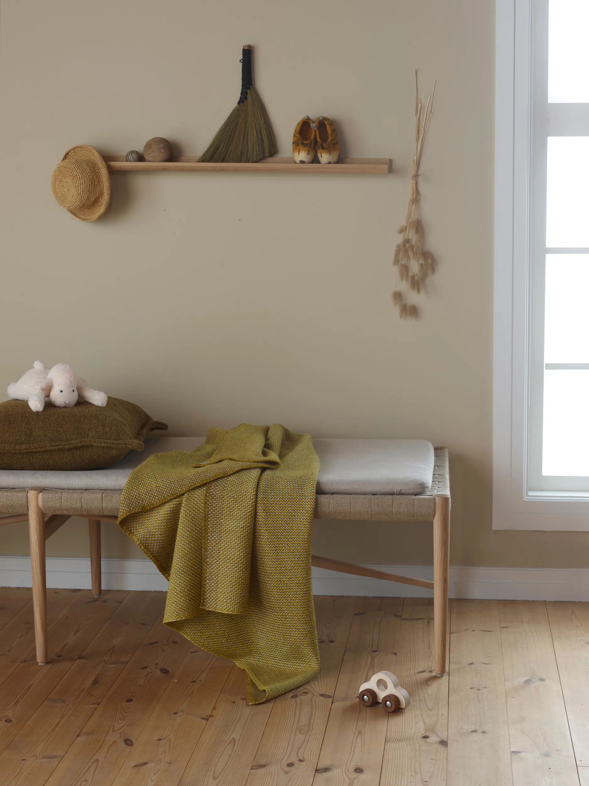 Una 巫娜 纯色羊羔毛毯子 150x200 cm, Ochre Røros Tweed