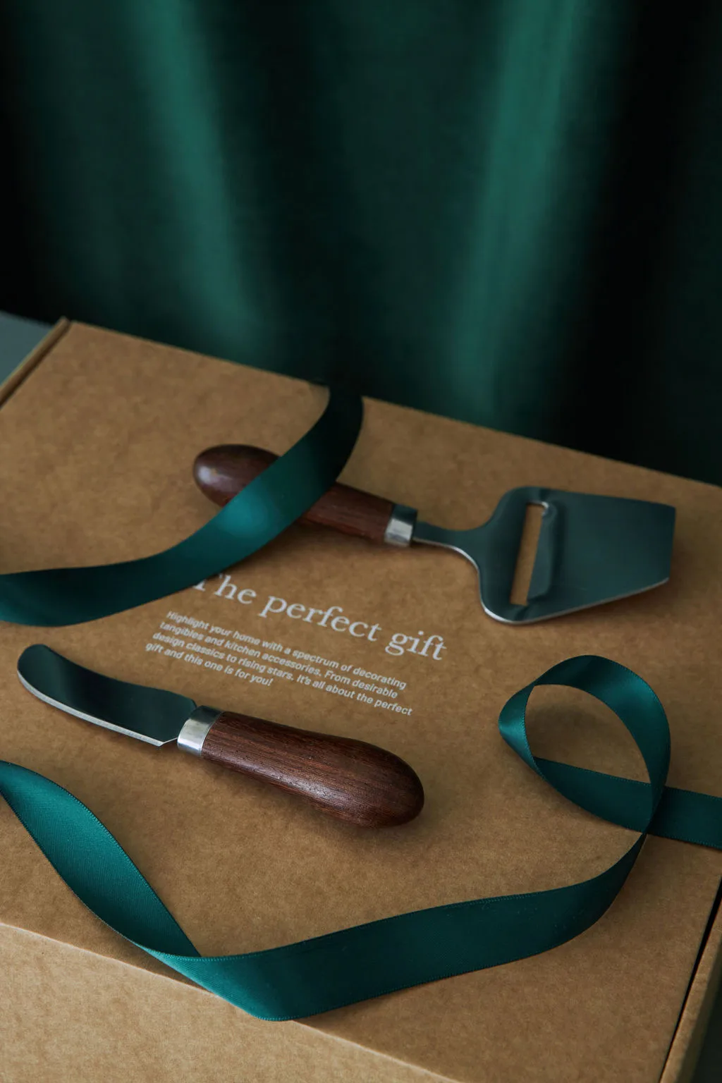 Astrid cheese slice and butter knife, 棕色-银色 Sagaform