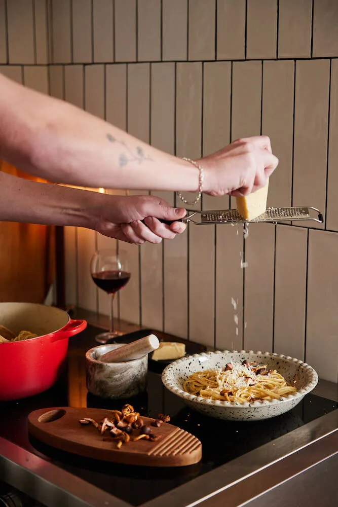 Astrid grater, 黑色-银色 Sagaform