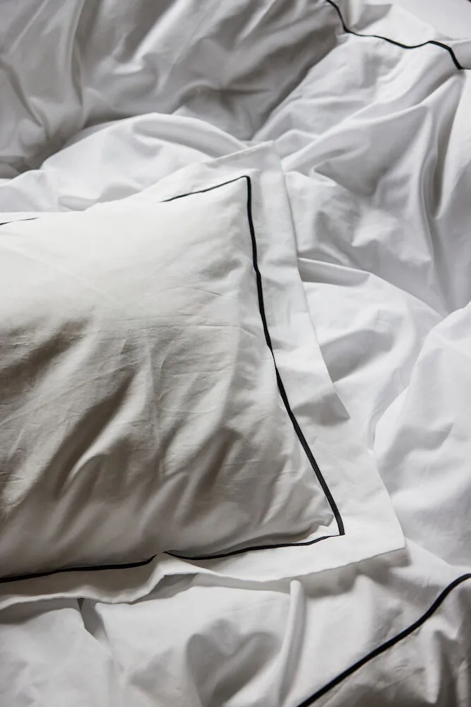 Carl 床上用品套装 150x210 cm, 白色 Sagaform