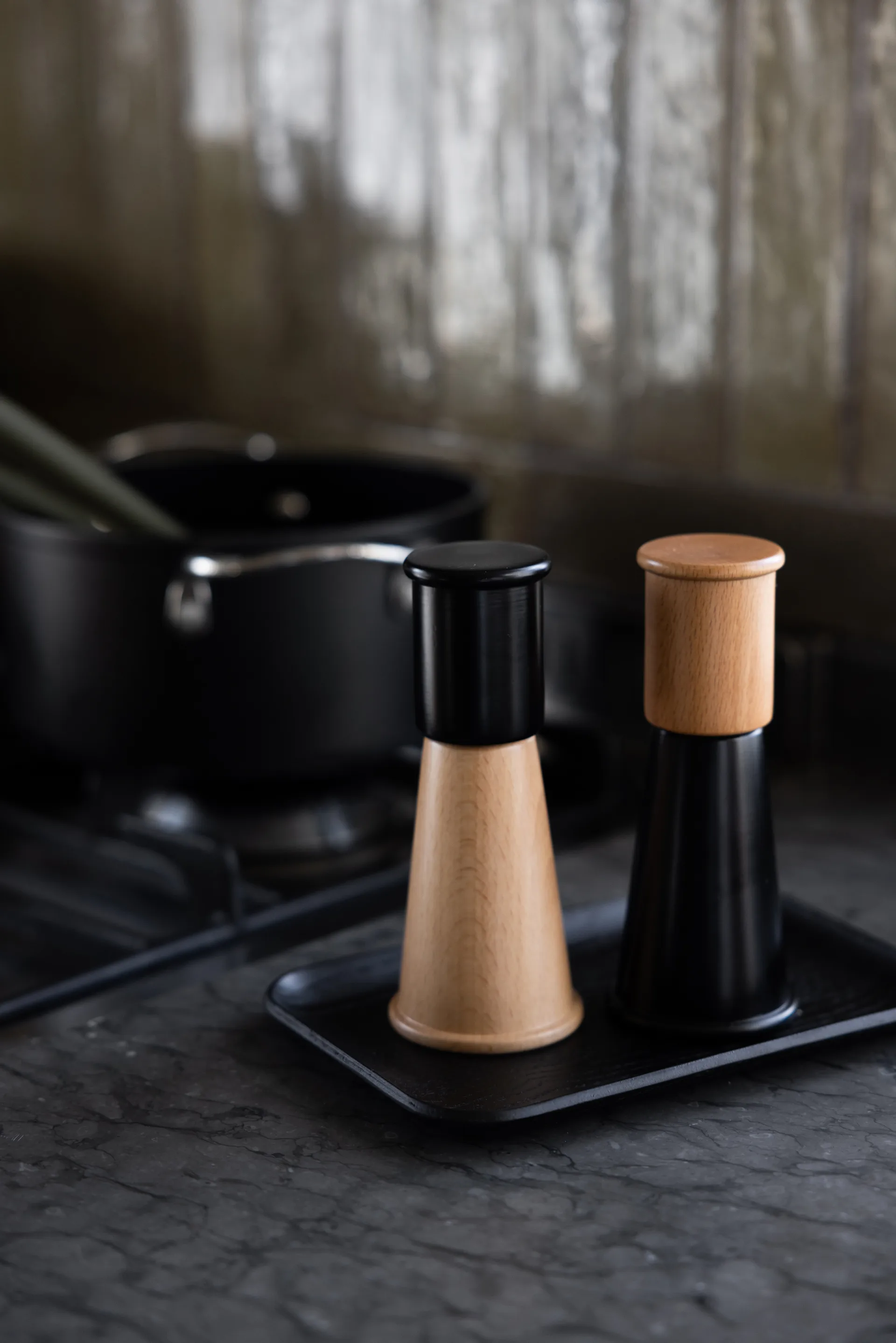 Cucumber salt 和 pepper grinder 小 2件, 黑色-褐色 Sagaform