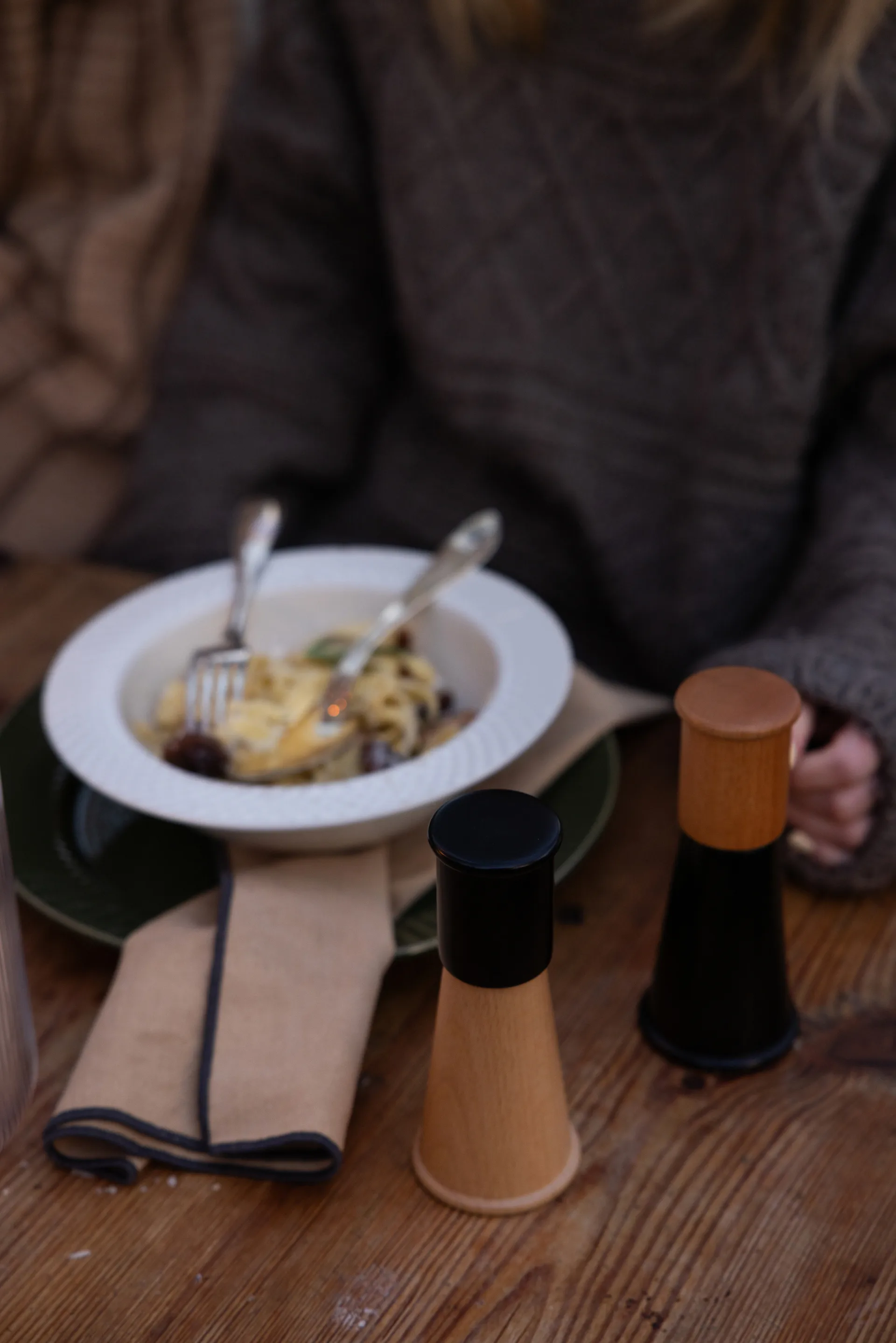 Cucumber salt 和 pepper grinder 小 2件, 黑色-褐色 Sagaform