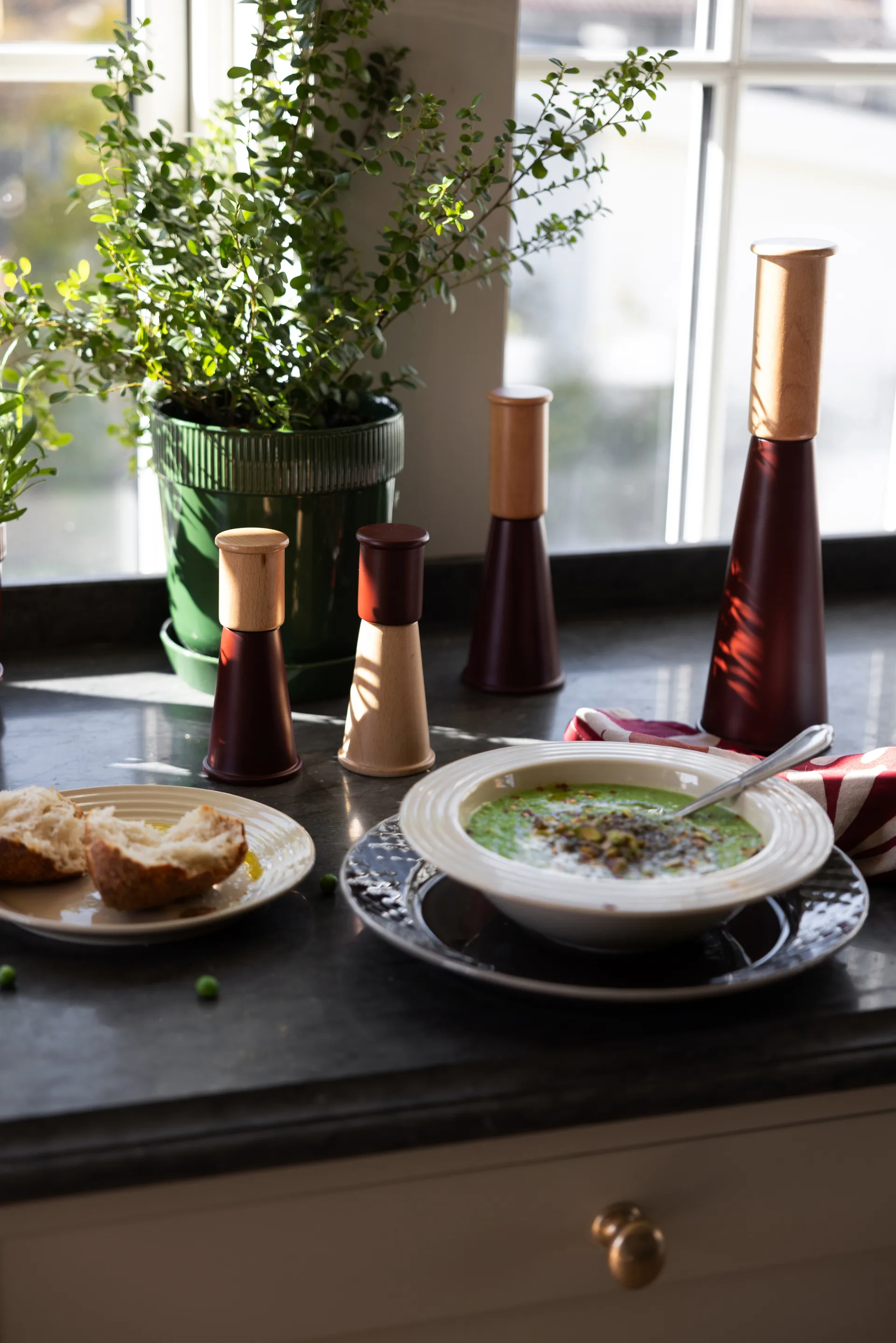 Cucumber salt 和 pepper grinder 小 2件, 红色-褐色 Sagaform