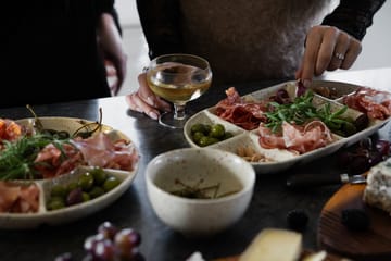 Ditte 餐盘 - 米色-酒红色 - Sagaform