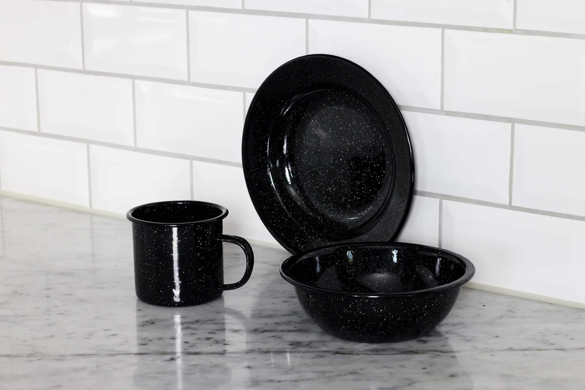 Doris enamel 马克杯 350ml, 黑色 Sagaform