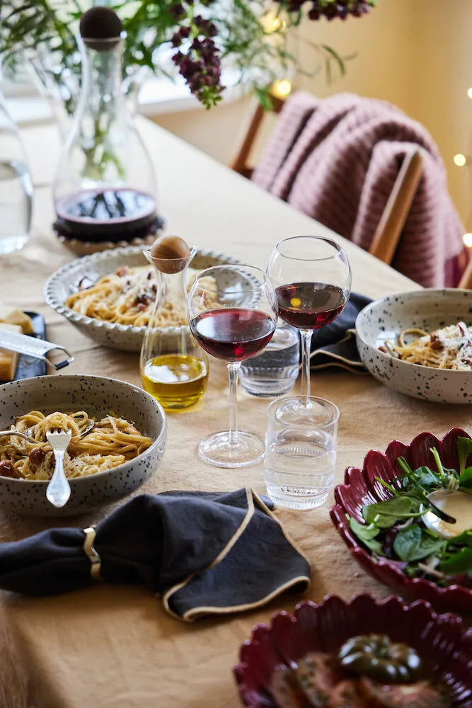 Edith 桌布 150x280 cm, 米色 Sagaform