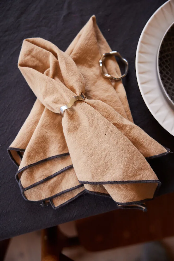 Edith 餐巾纸 45x45 cm 两件套装, 米色 Sagaform