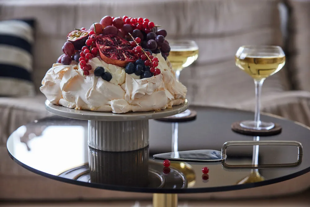 Flora 蛋糕盘 Ø25.5 cm, 米色 Sagaform