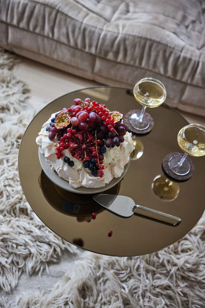 Flora 蛋糕盘 Ø25.5 cm, 米色 Sagaform