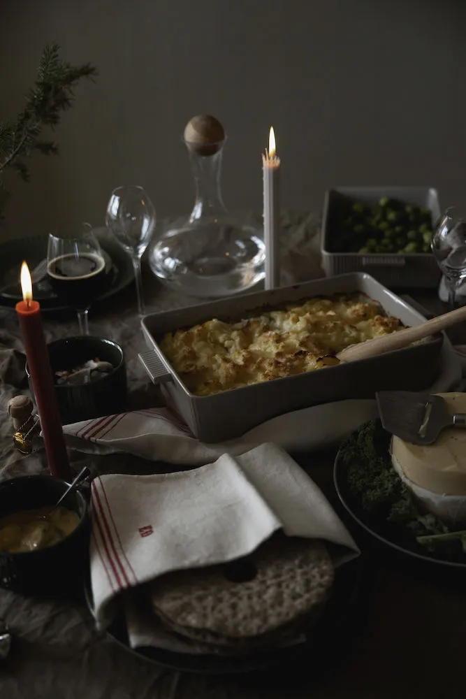 Flora oven dish beige, 29.5x18.5 cm Sagaform