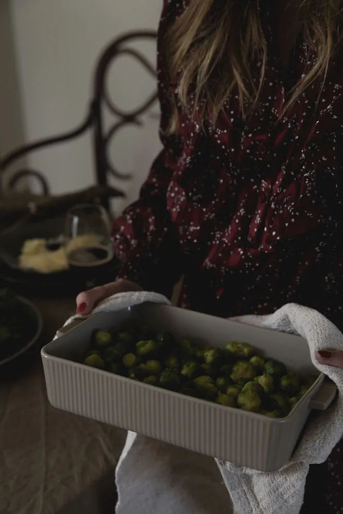 Flora oven dish beige, 36x23 cm Sagaform