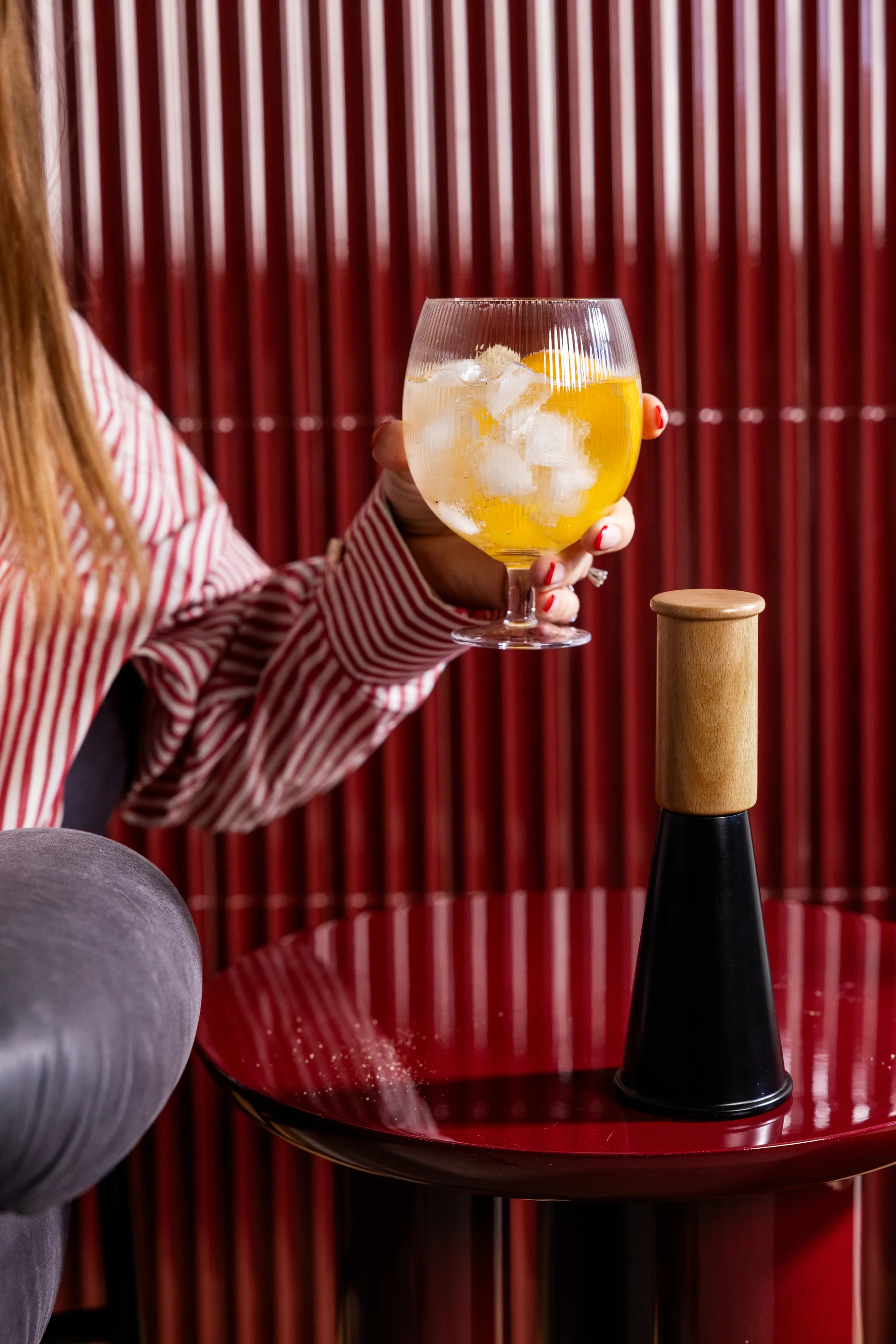 Gurken salt 和 pepper grinder 中 20.5 cm, 黑色-褐色 Sagaform