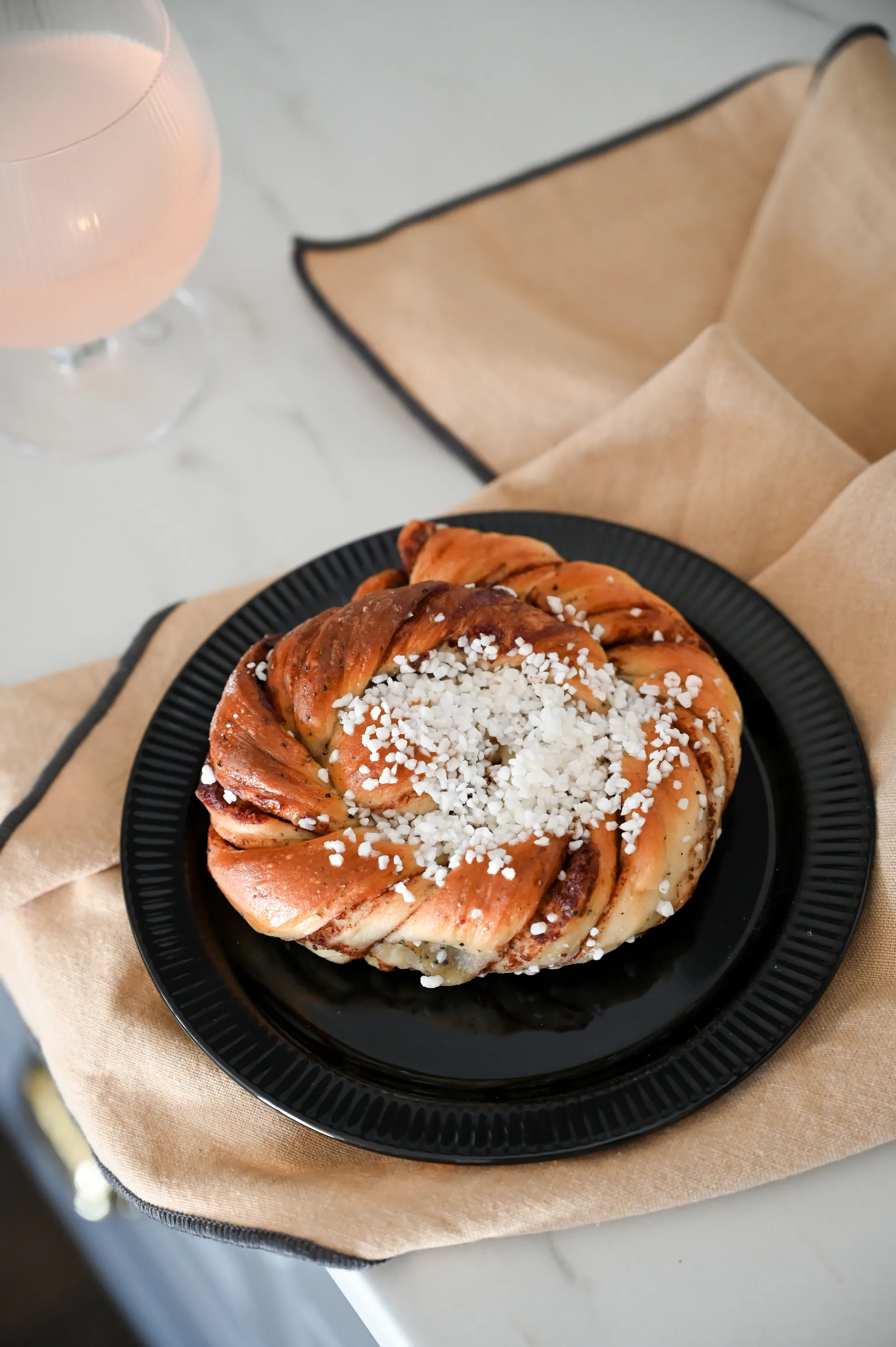 Inka 盘子, 黑色, Ø17 cm Sagaform