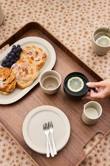 Inka 盘子 - 米色-warm 灰色, Ø17 cm - Sagaform