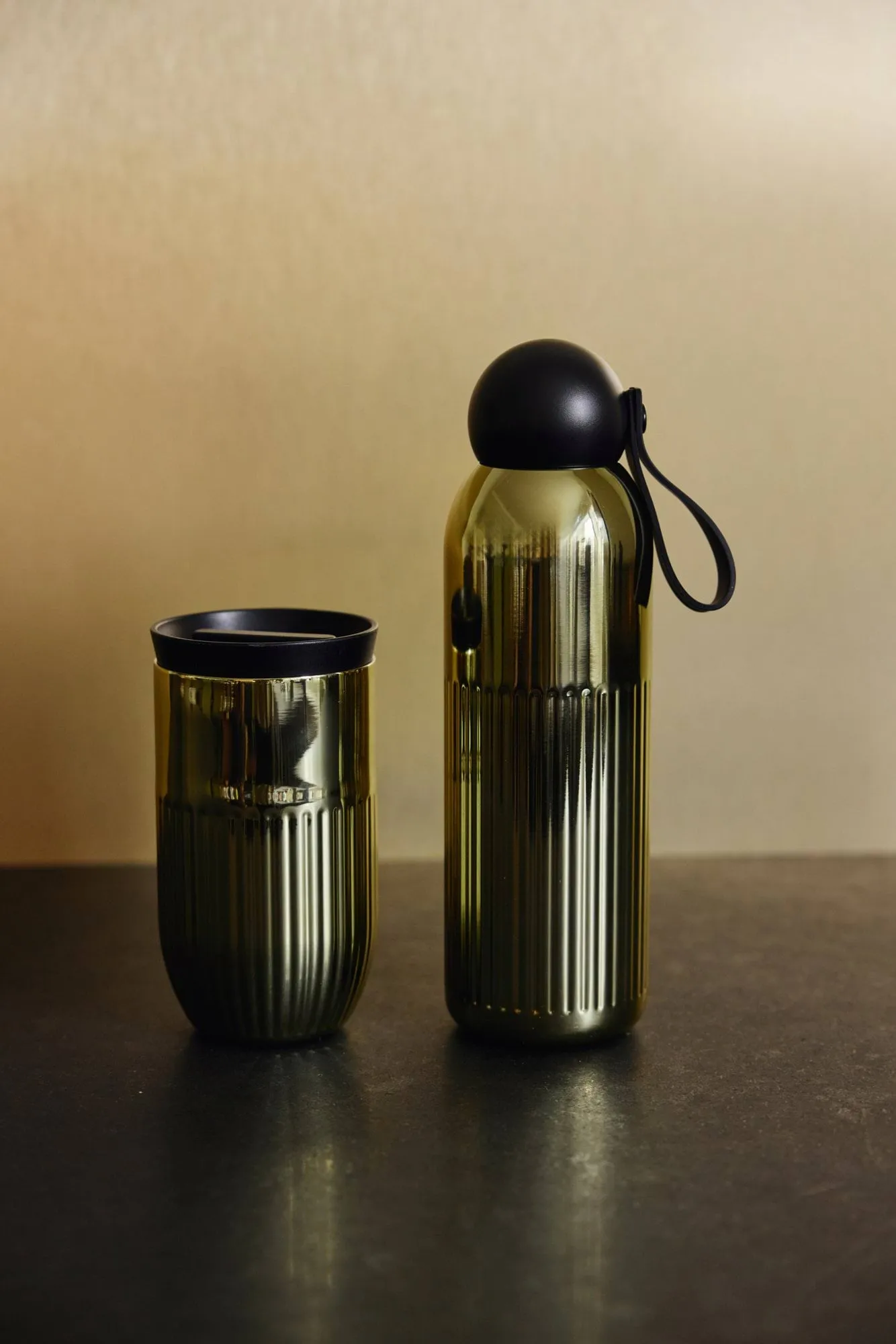 Tekla 保温瓶, 金色铬面，500ml Sagaform