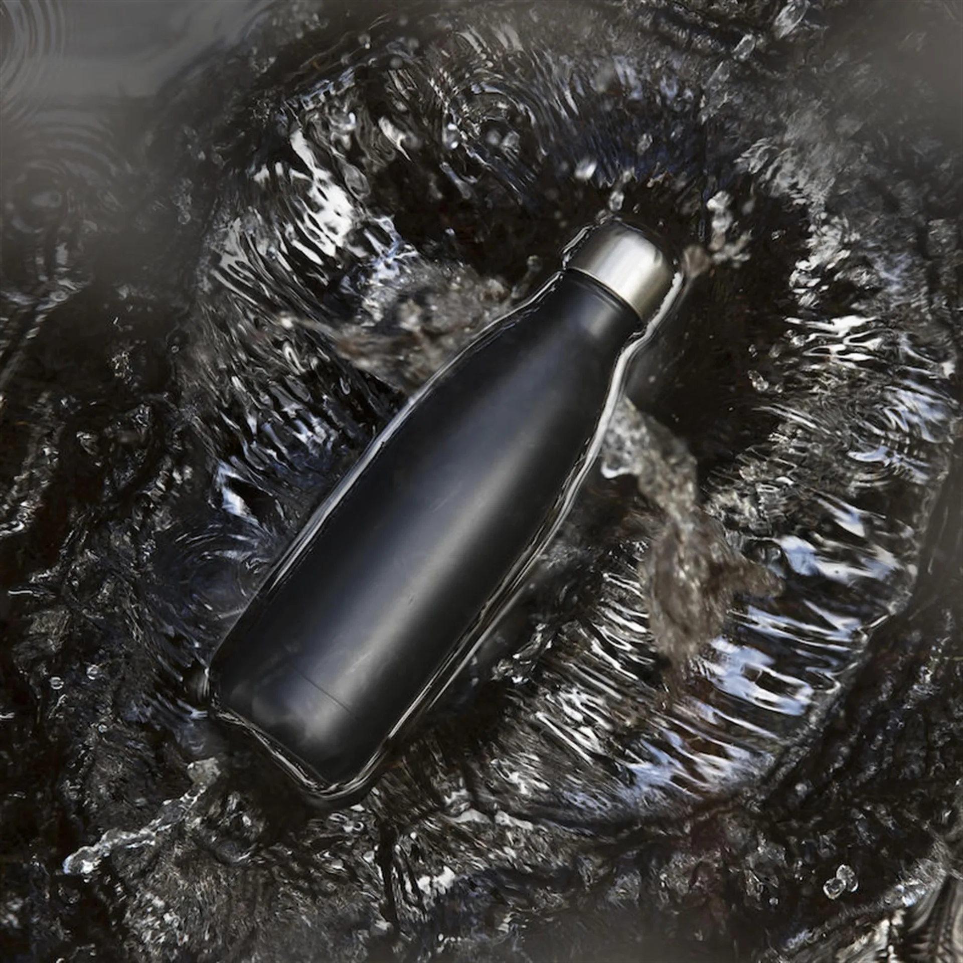 To Go 钢制水瓶500ml, 黑色 Sagaform