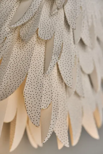 露娜降临星 白底色 斑点装饰  - 60cm - Scandi Living