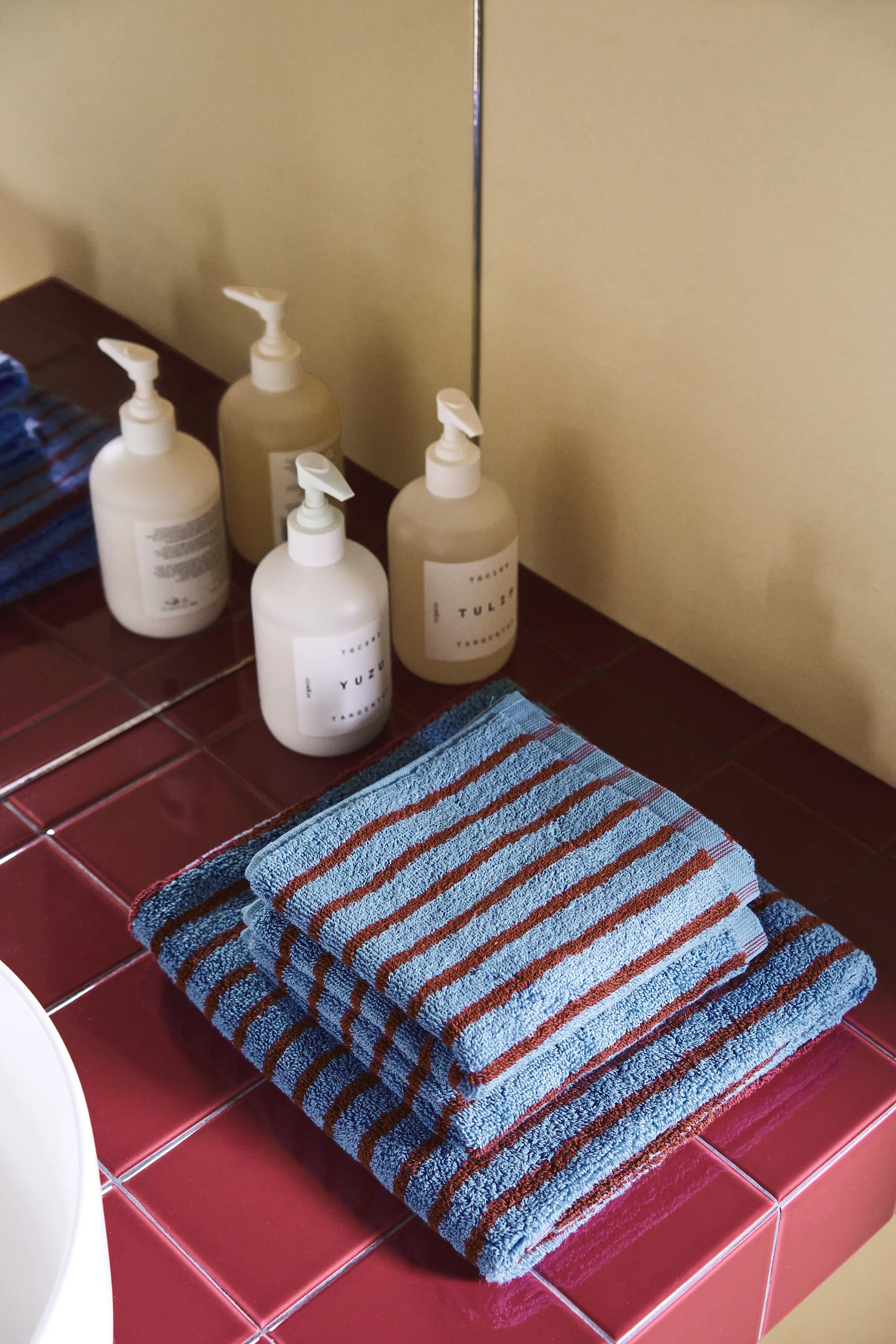 漫游系列 Drift 毛巾 30x50 cm, 蓝色-红色 Scandi Living