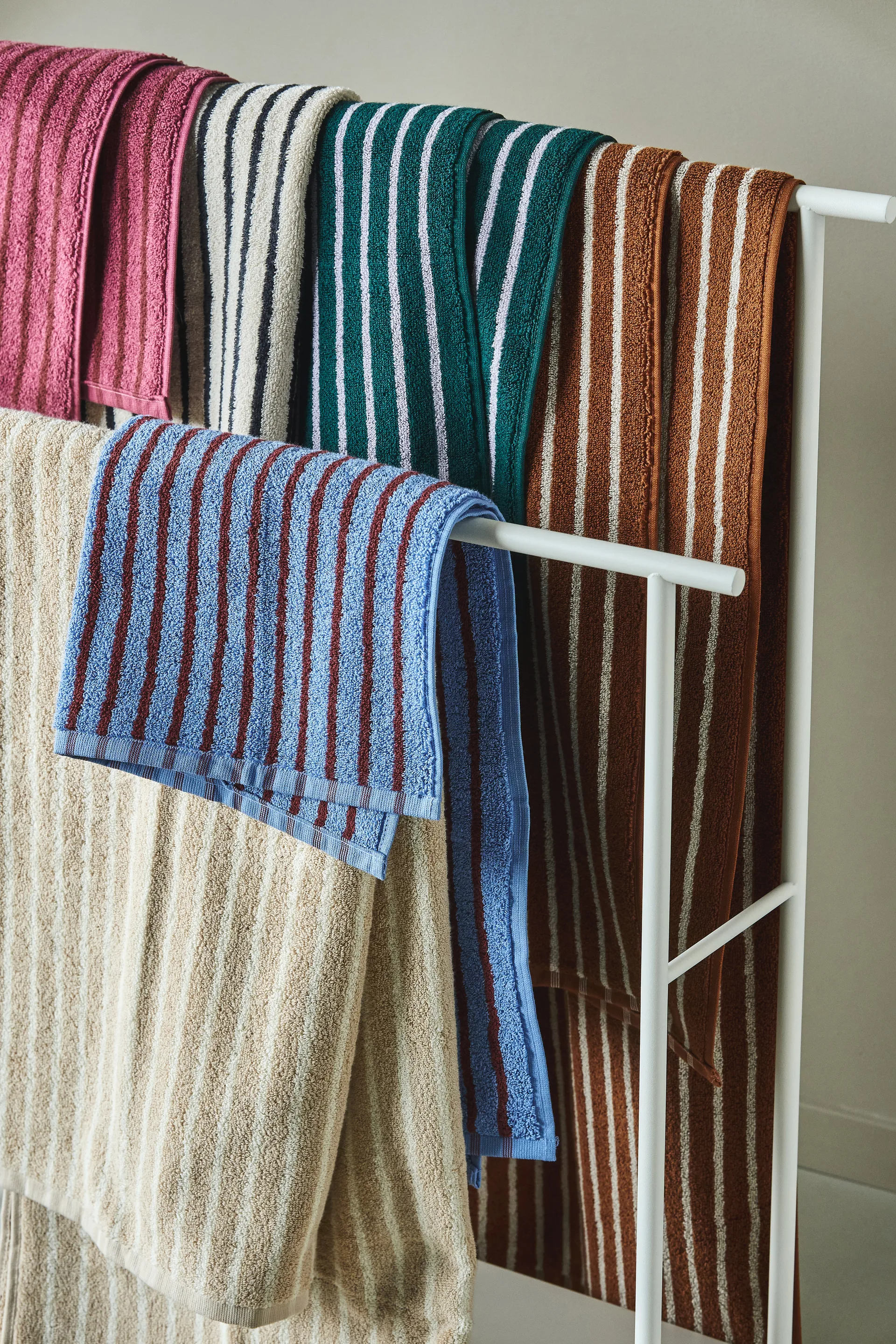 漫游系列 Drift 毛巾 30x50 cm, 蓝色-红色 Scandi Living