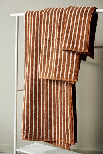 漫游系列 Drift 毛巾 50x70 cm - 褐色-白色 - Scandi Living