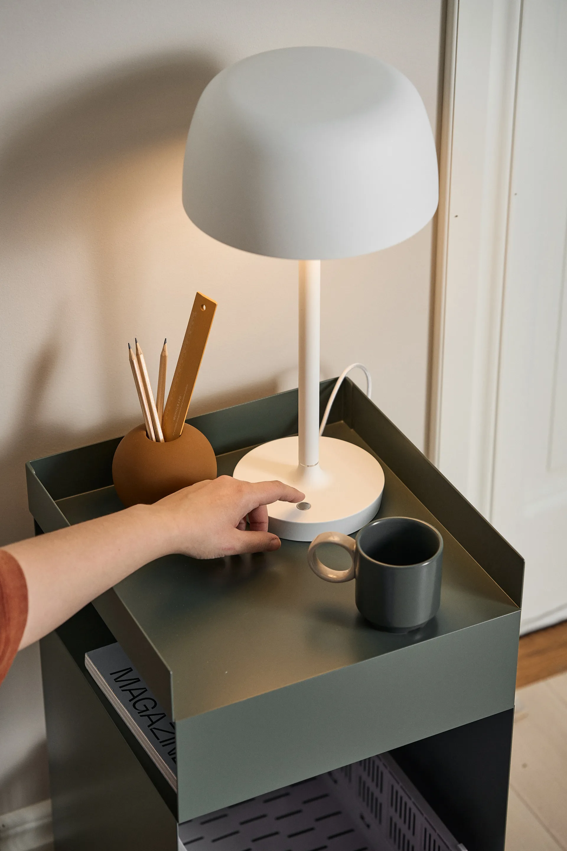 Halo系列 蘑菇台灯 45.5cm, 白色 Scandi Living