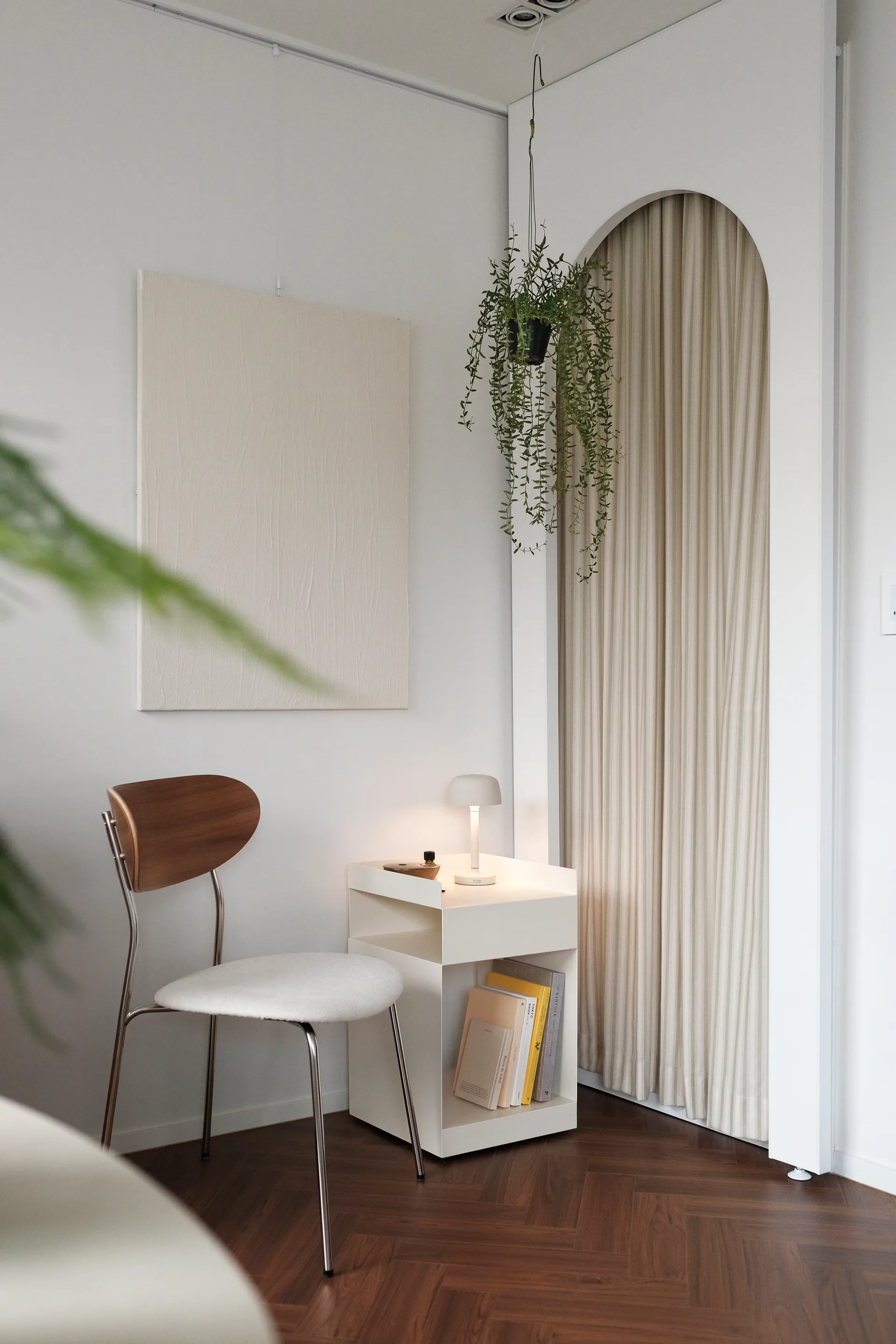Halo便携式台灯25,5cm, 白色 Scandi Living