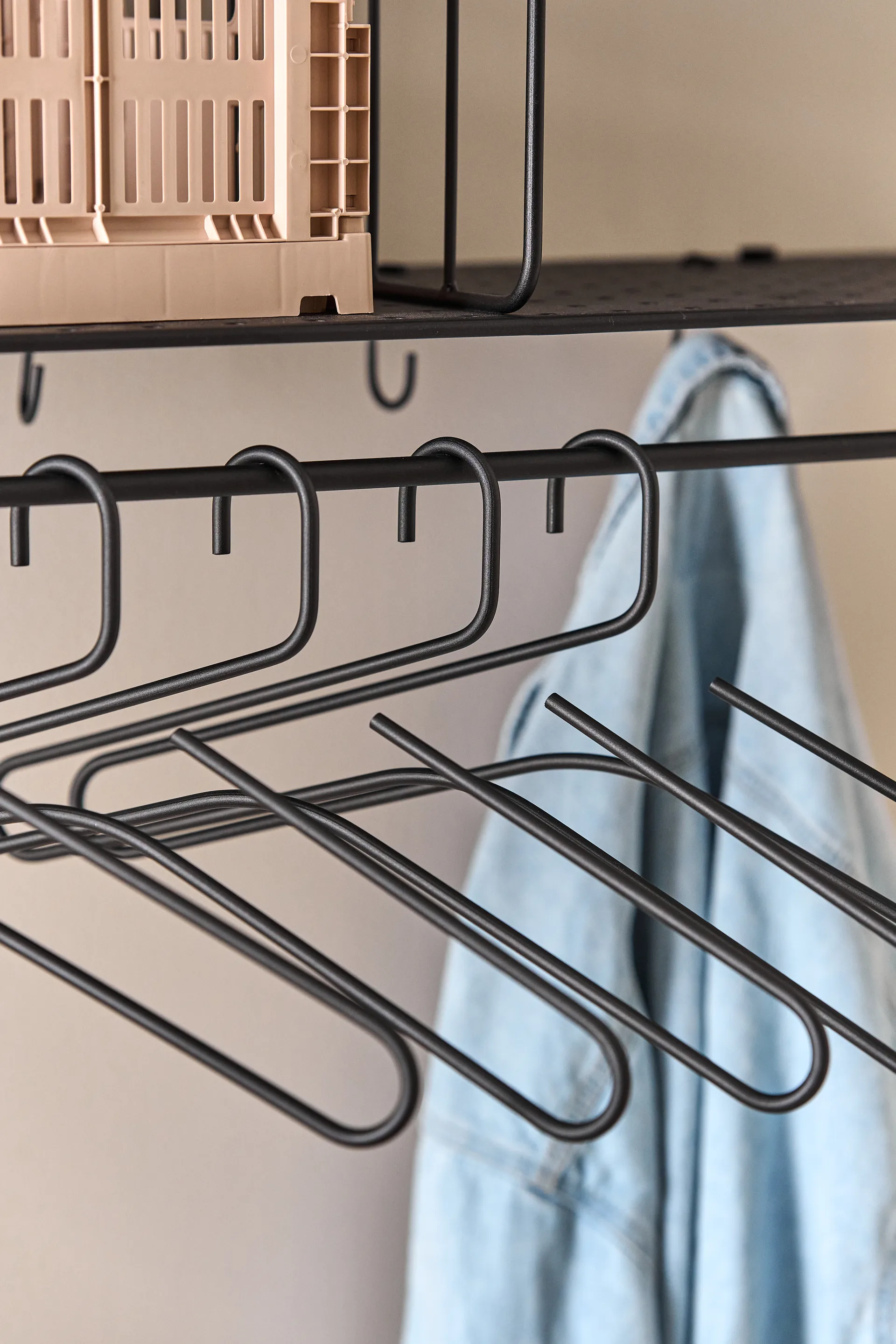 Smooth 衣架/架子 五件套装, 黑色 Scandi Living