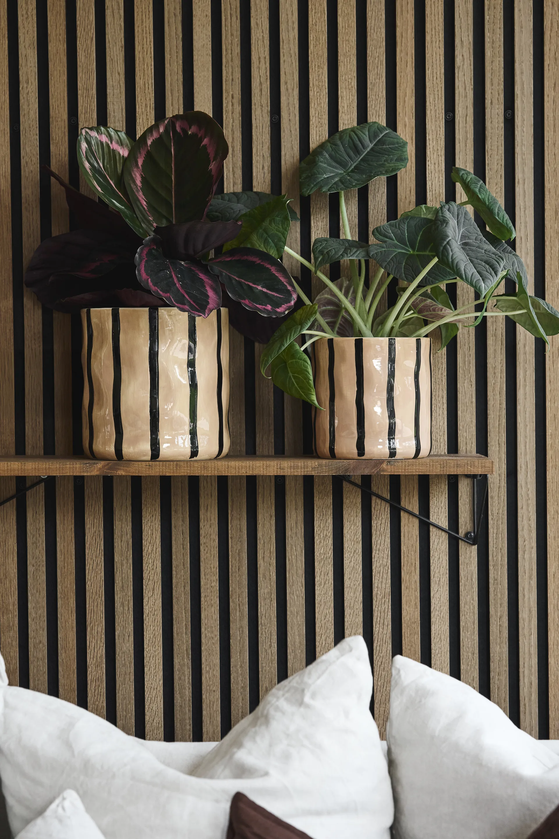 Thrive flowerpot Ø16 cm, 米色-黑色 Scandi Living