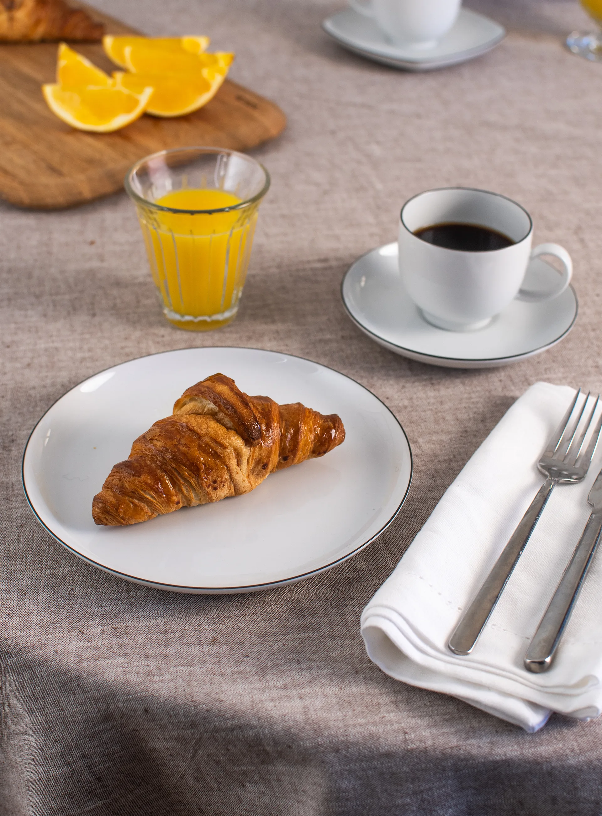 Lido black line coffee service 18件, White with black edge Seltmann Weiden