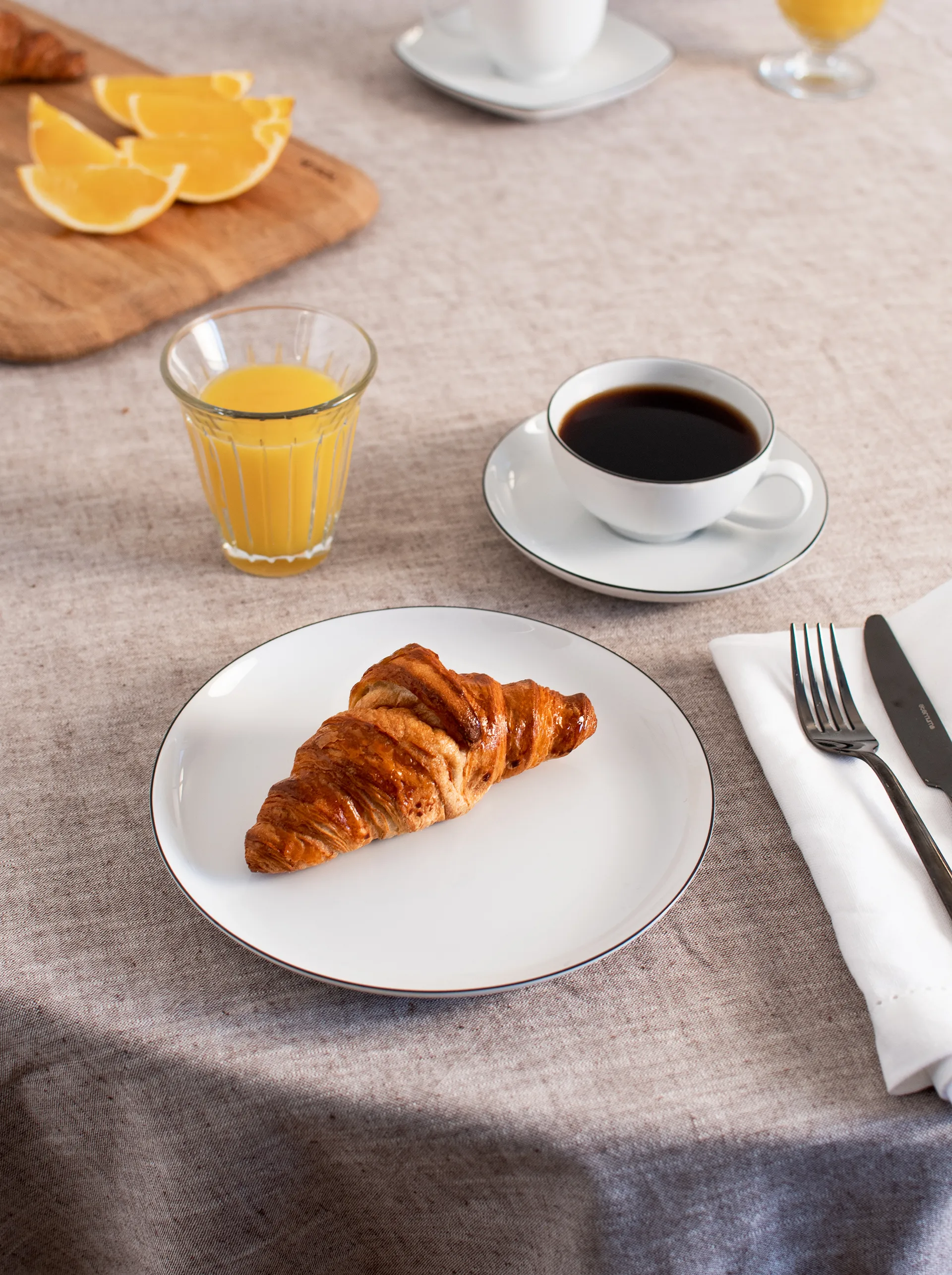 Lido black line tea service 18件, White with black edge Seltmann Weiden