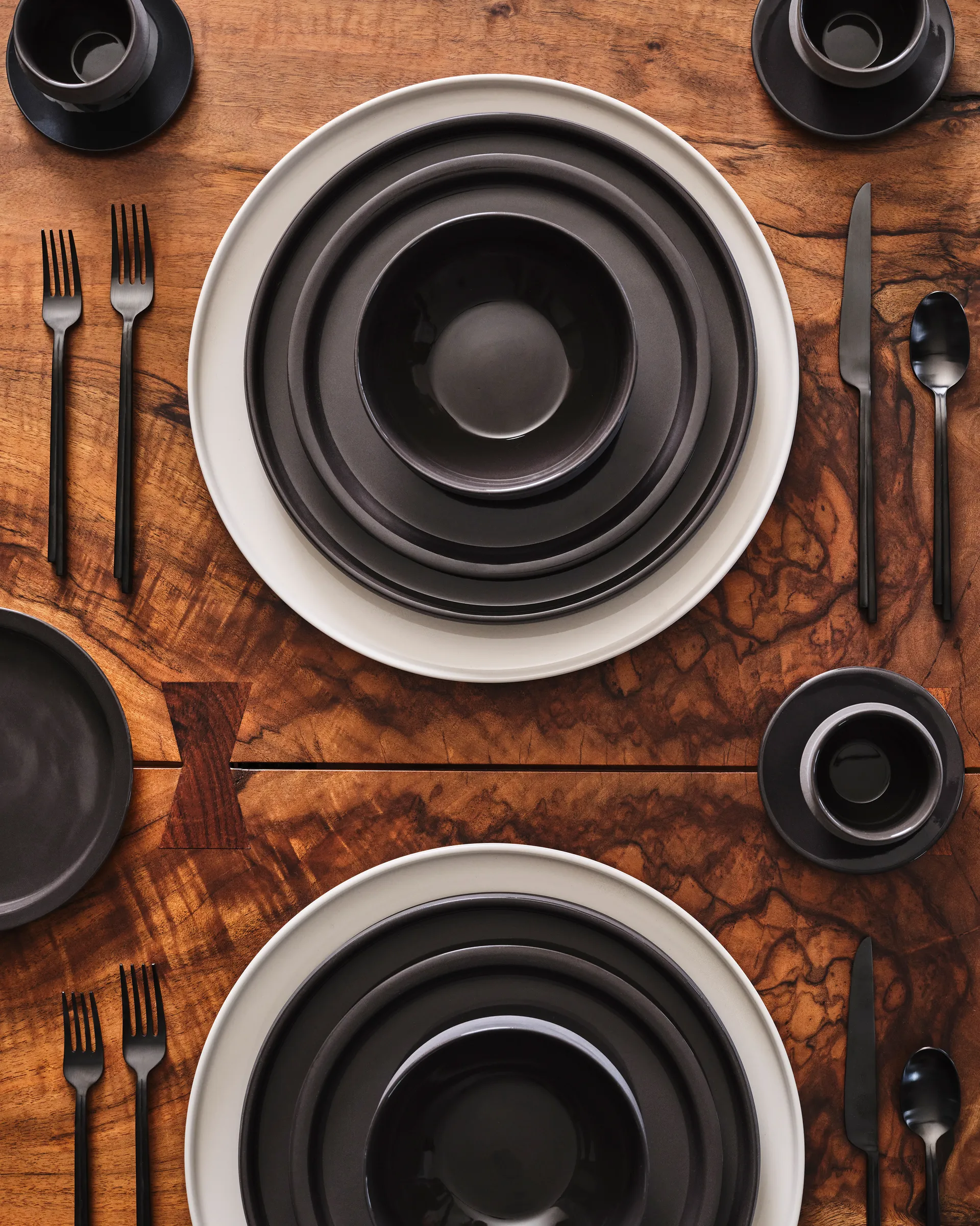 Dune 刀叉勺 24件 gift box, 黑色 Serax