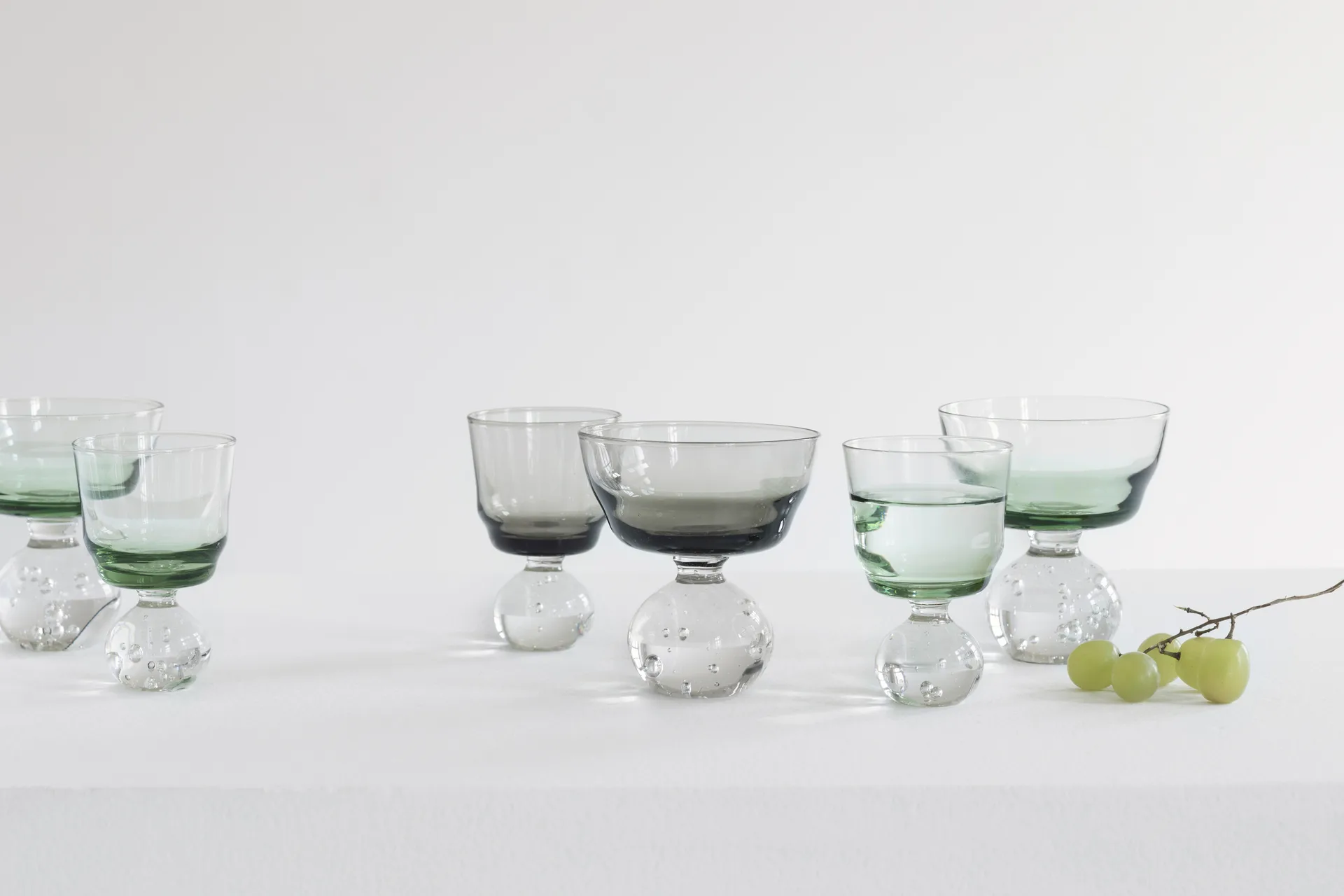 Eternal snow 带柄玻璃杯 中号 9.2cm, 绿色 Serax