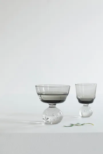 Eternal snow 带柄玻璃杯 中号 9.2cm - 烟熏灰色 - Serax