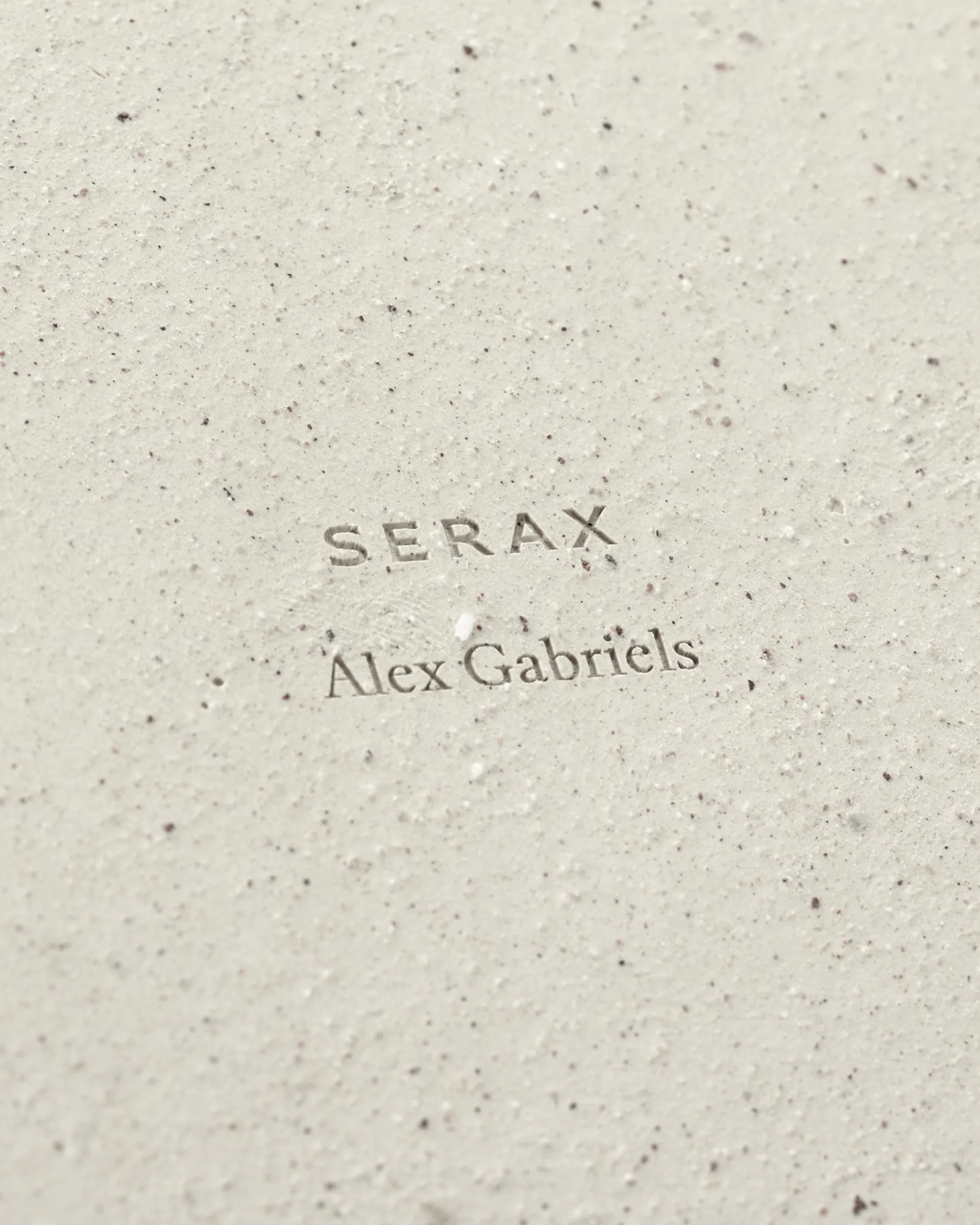 Mira 烛台 L, 米色 Serax