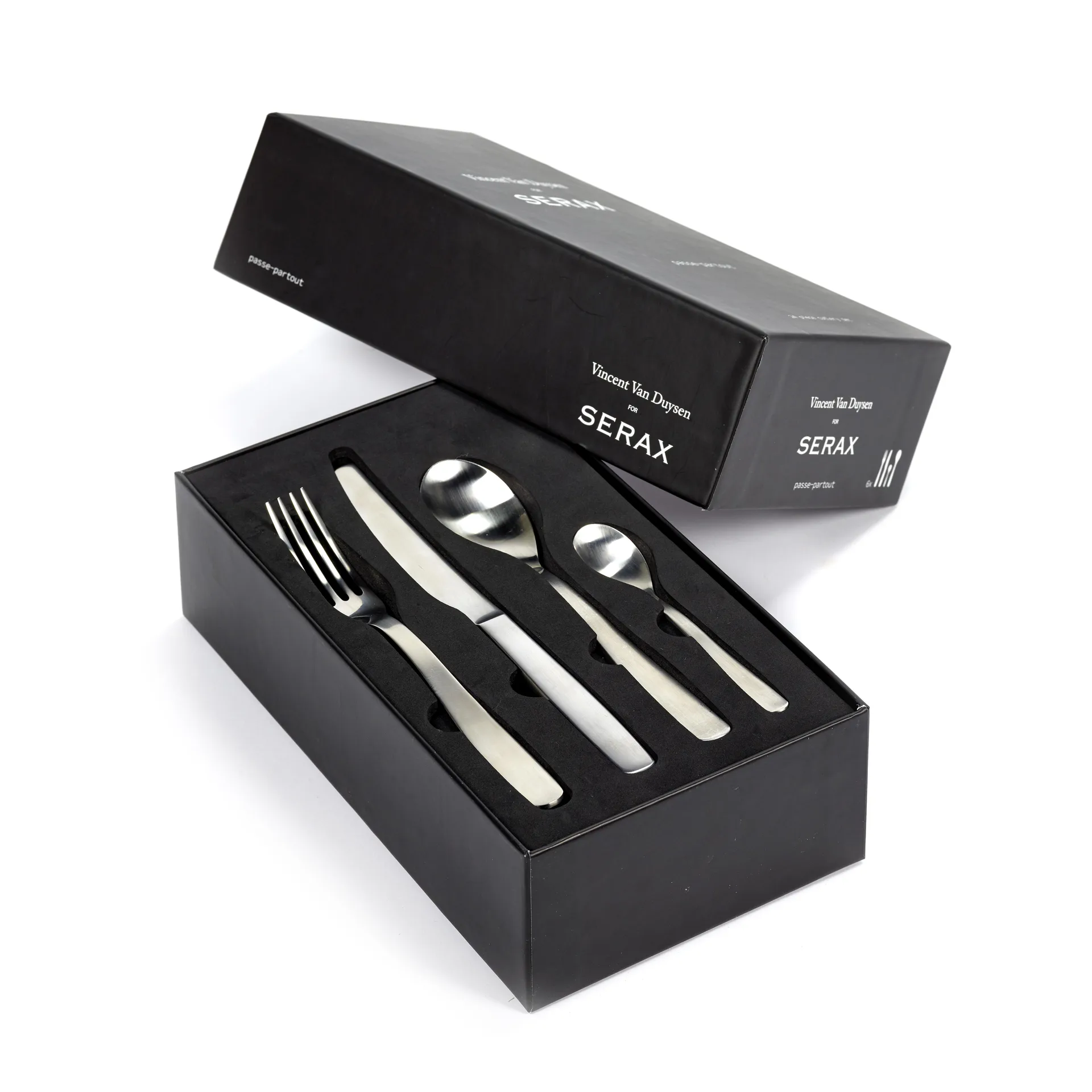 Passe-Partout 餐具 cutlery set 24 pieces, matte Serax