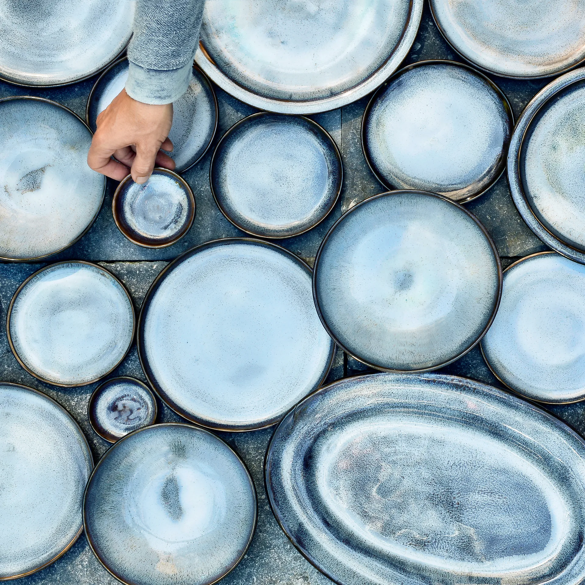 Pure Blue Glazed 盘子 Ø20 cm, 蓝色 Serax
